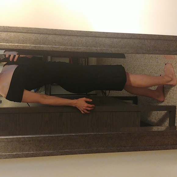 Tadashi Shoji black off the shoulder dress size xs - Picture 2 of 4